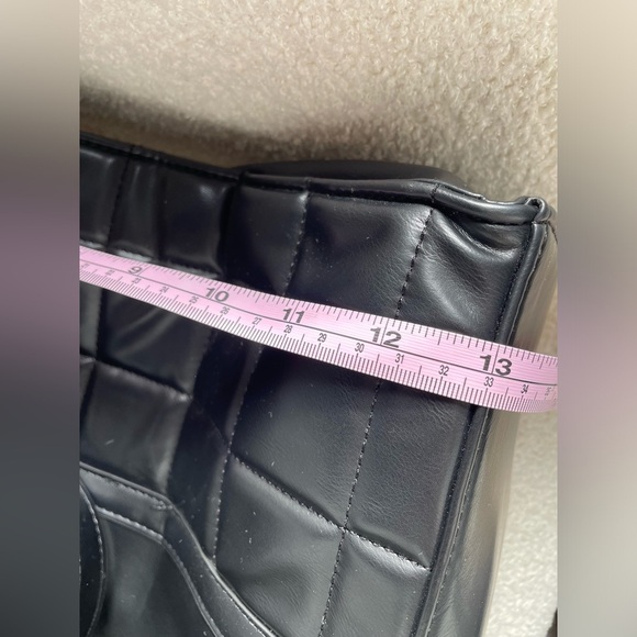 RARE Steve Madden
BFRANKLIN Black Large Business Casual Tote Bag Faux Leather - Picture 9 of 10